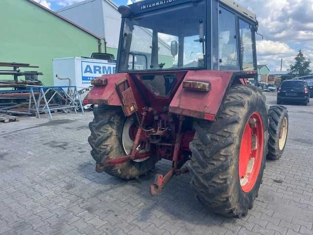 ciagnik international 844