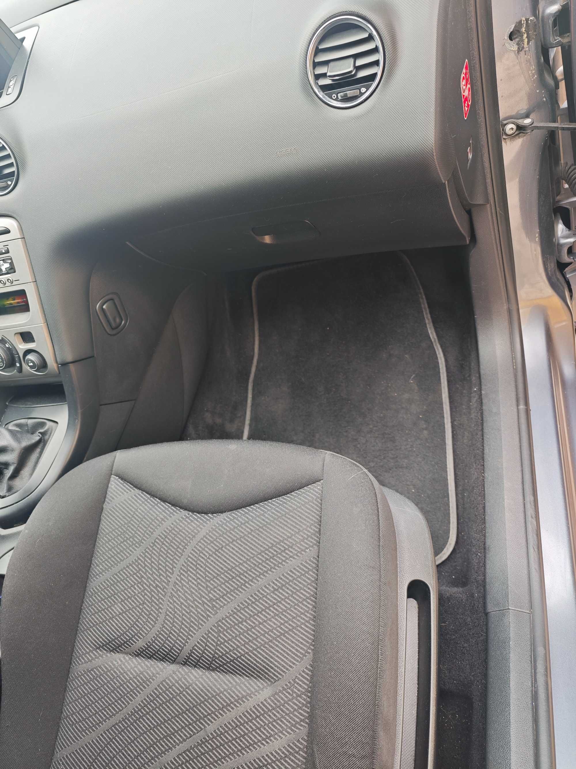 Peugeot 308 sw navteq