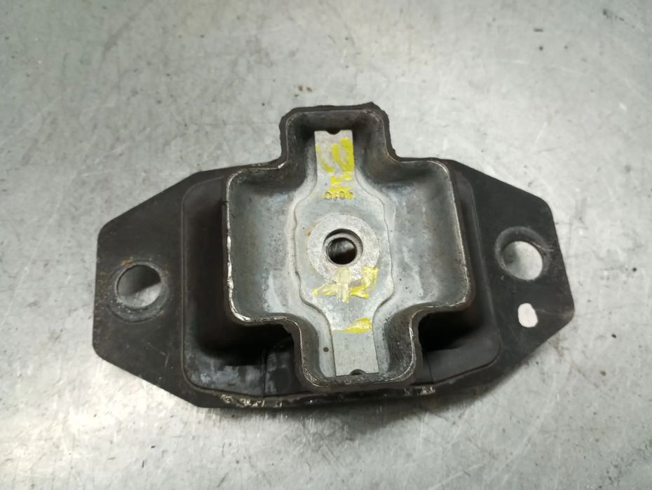 Apoio do motor RENAULT Master IV (F8__)