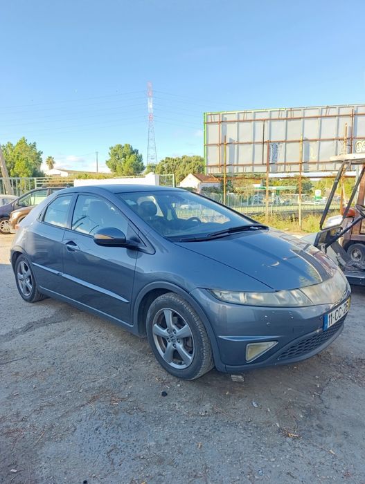 Honda Civic 1.4 impecável