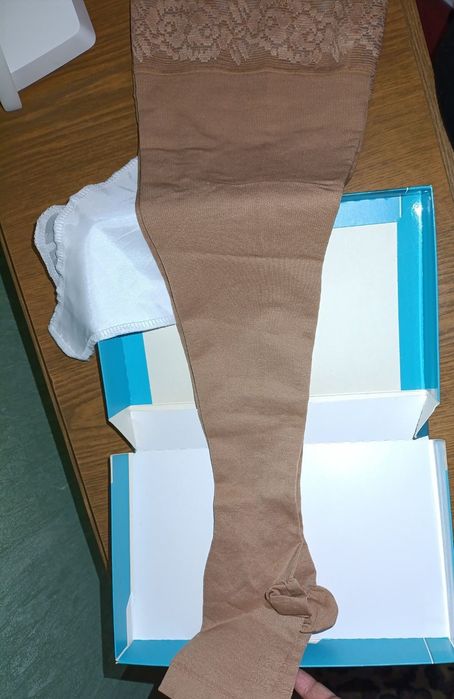 Приємні, на літо компресійні панчохи Maxis Soft