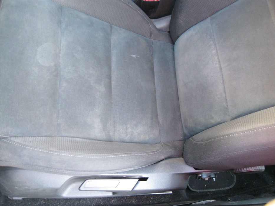 volkswagen golf vi 6 kombi fotele siedzenia siedzenie alkantara grzane