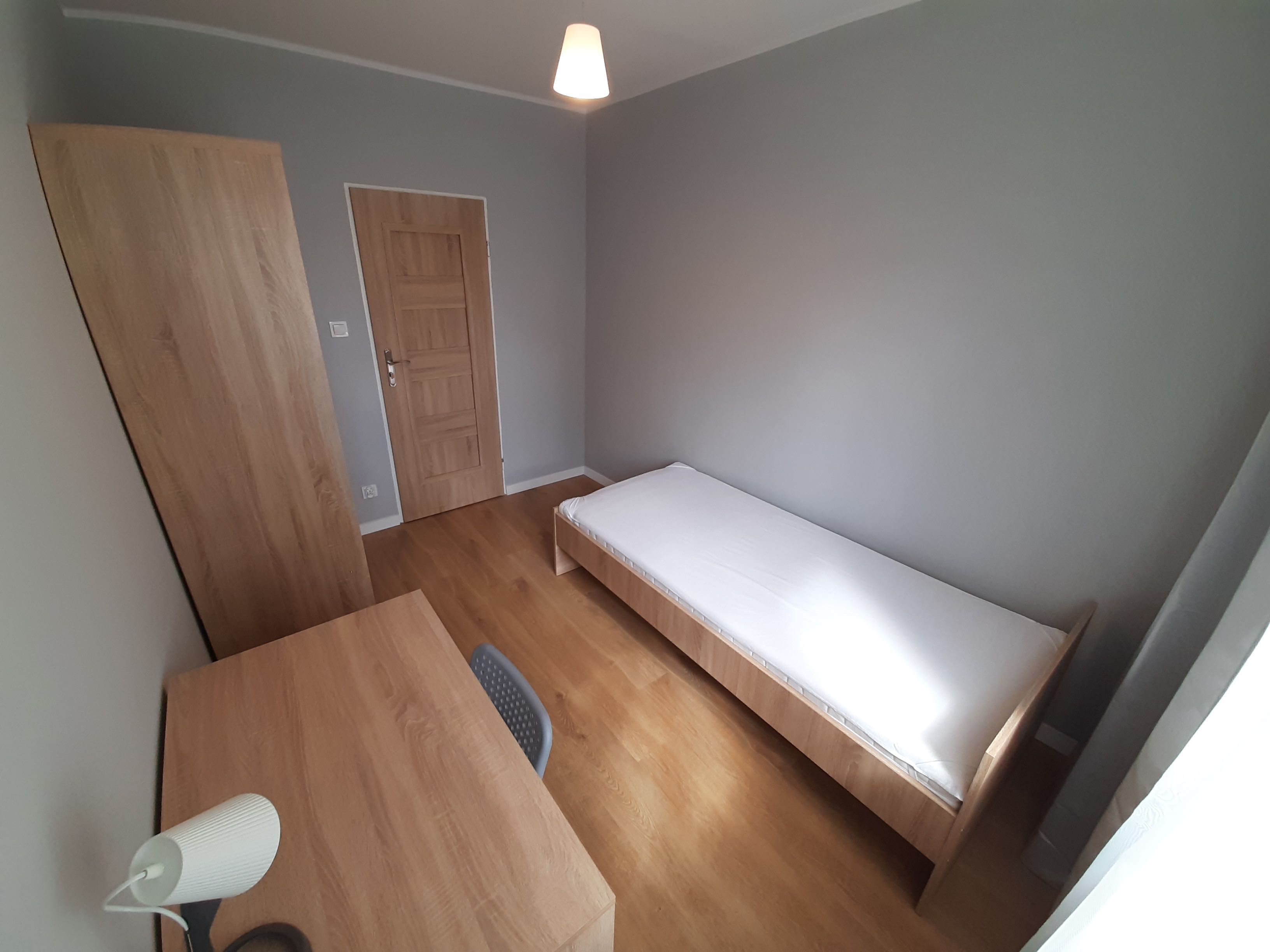 REZERWACJA Pokój 10 m2. os. Sobieskiego PIĄTKOWO! Wysoki Standard!