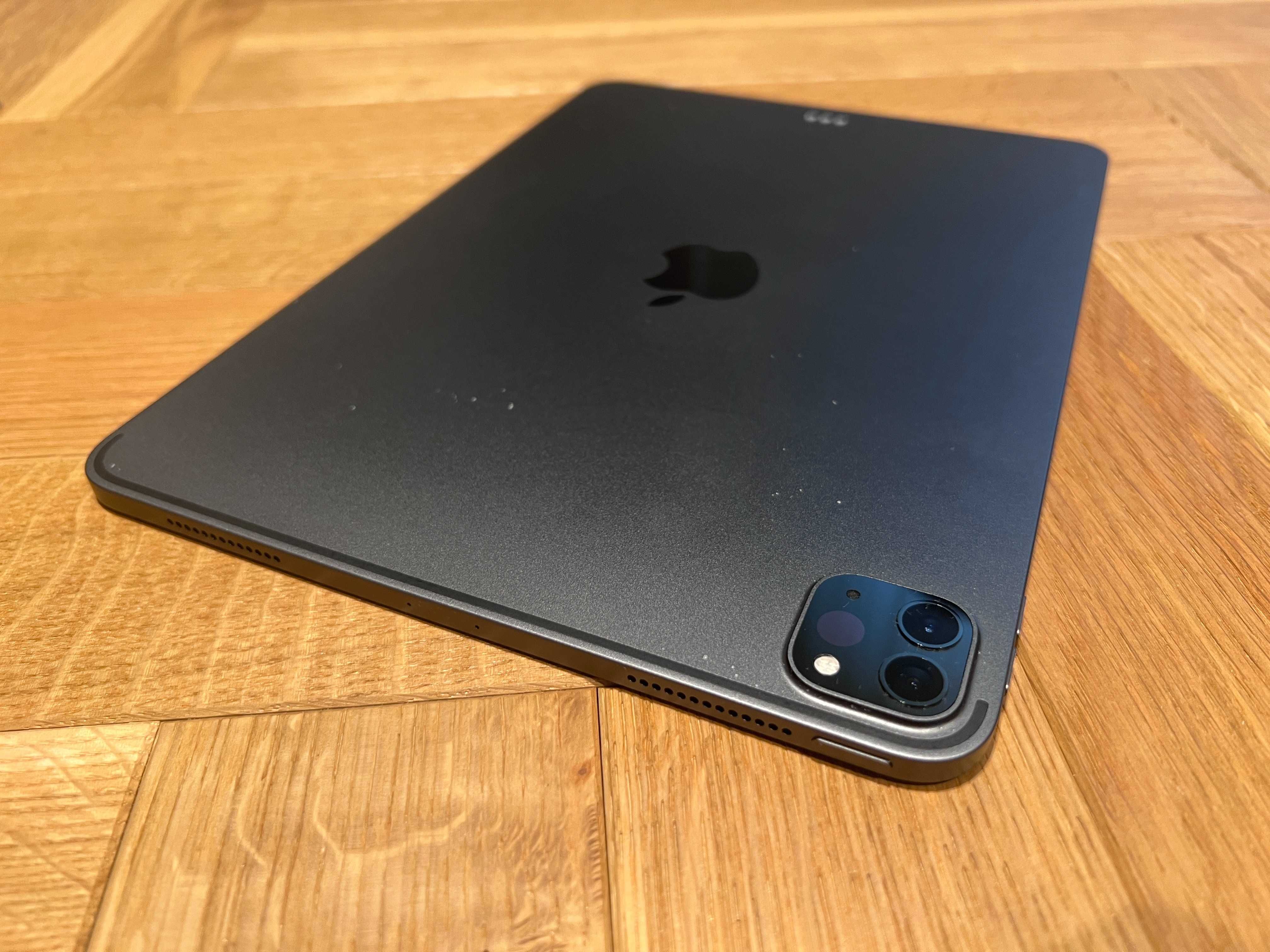 iPad Pro 11 2 Gen. 128 GB Wifi space grey +Pencil 2.+ Folio.+Paperlike