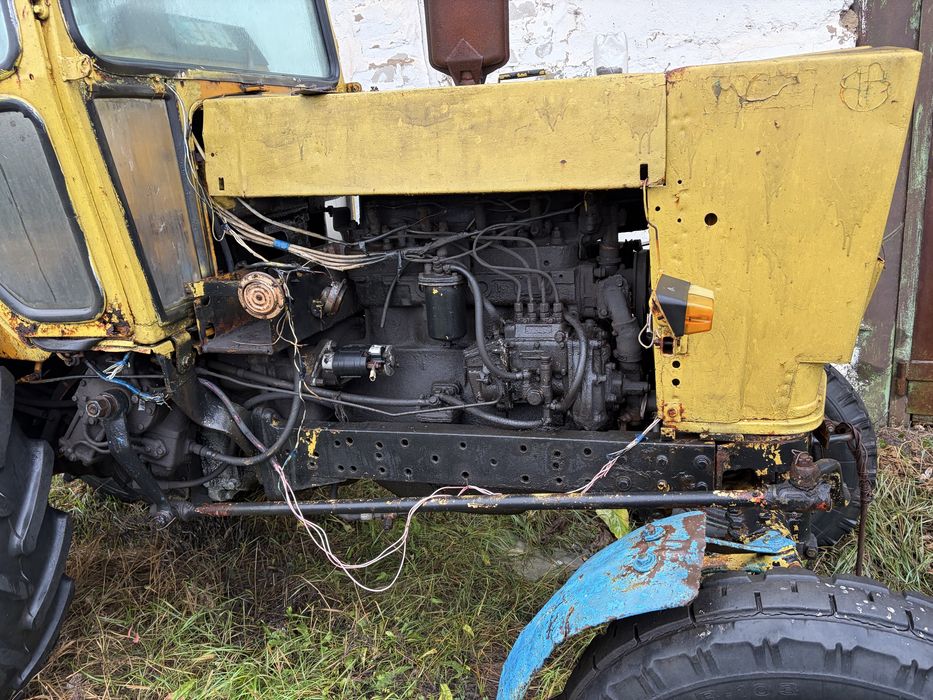 Продам 2 трактора ЮМЗ цена за 2