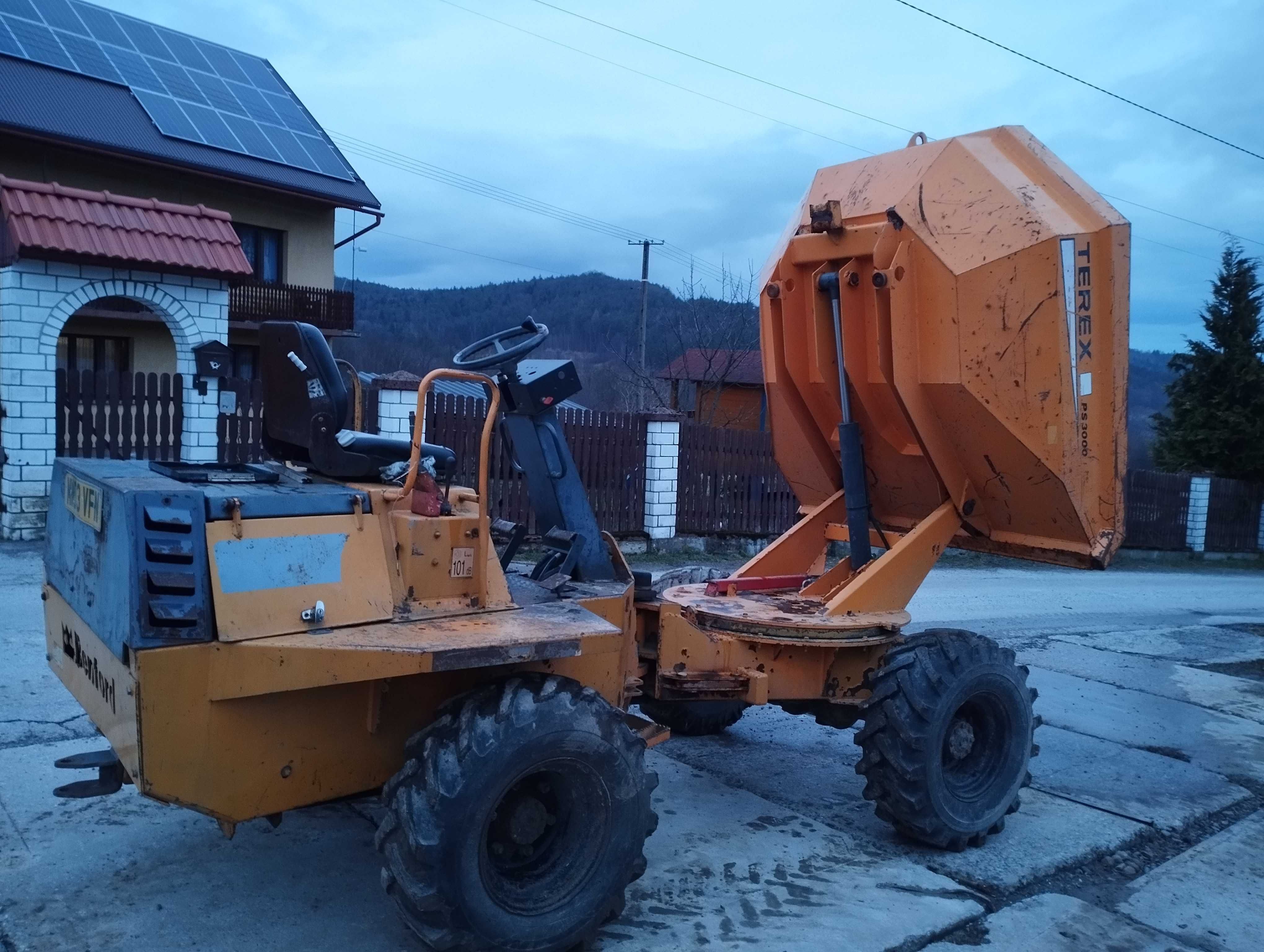 wozidło budowlane trzy tonowe terex benford ausa obrotowe