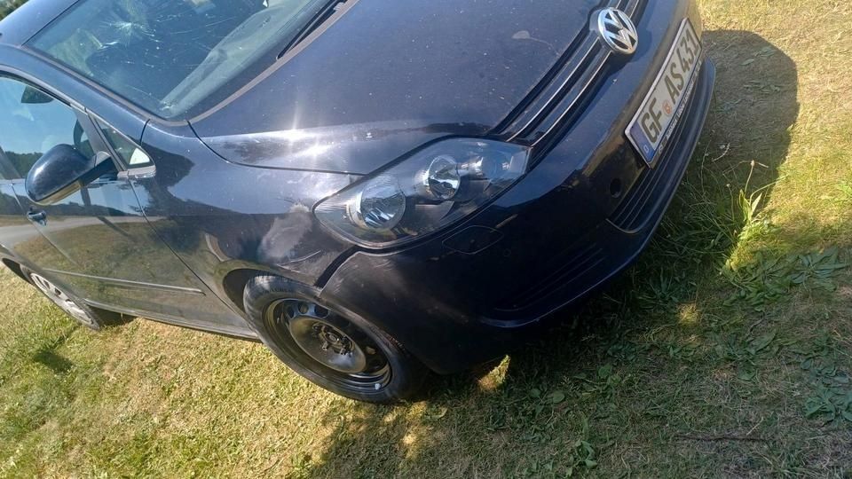 Sprzedam golfa plus 6 1.4 mpi tylko 160tys km