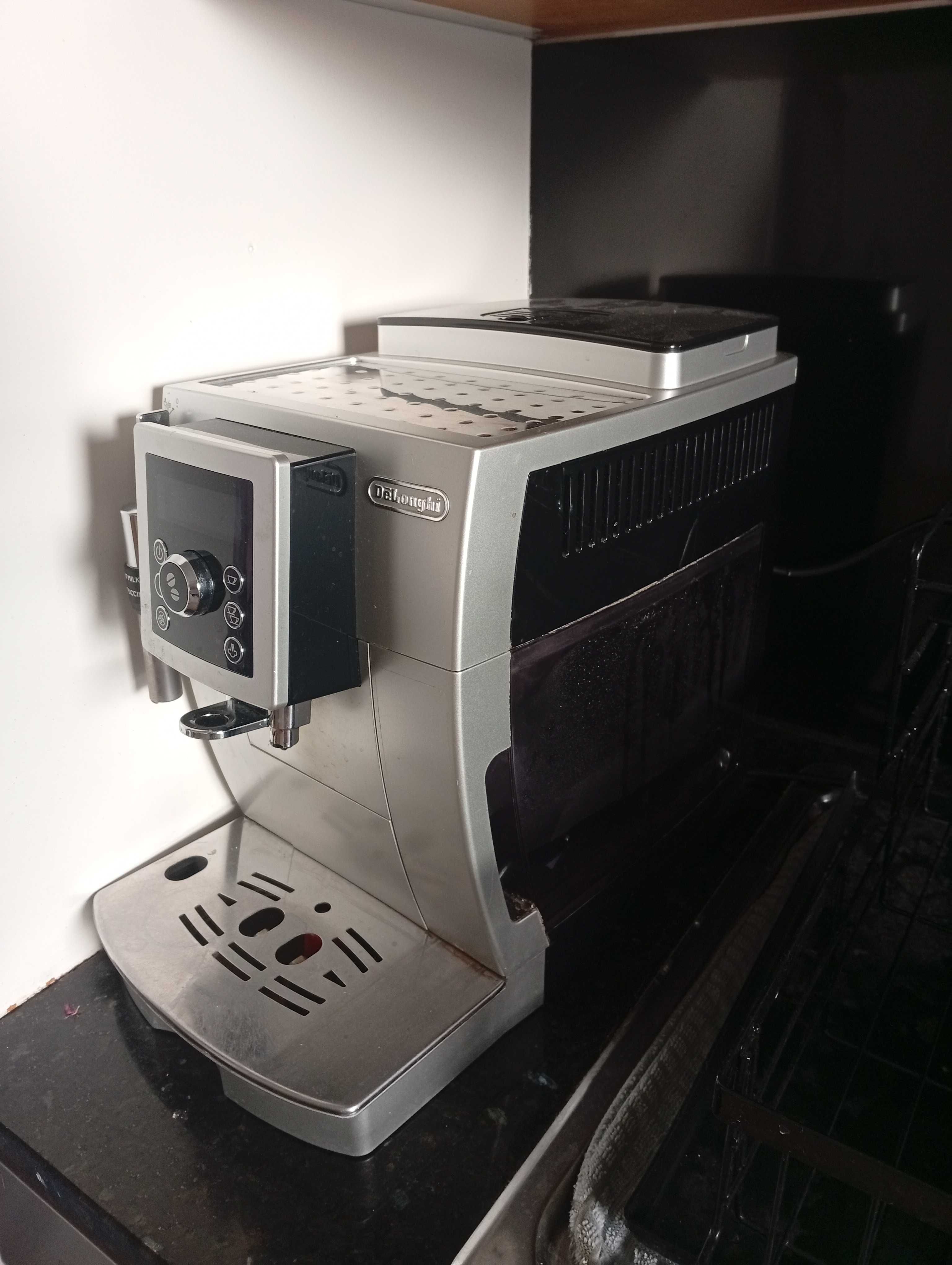 Automat do kawy DeLonghi