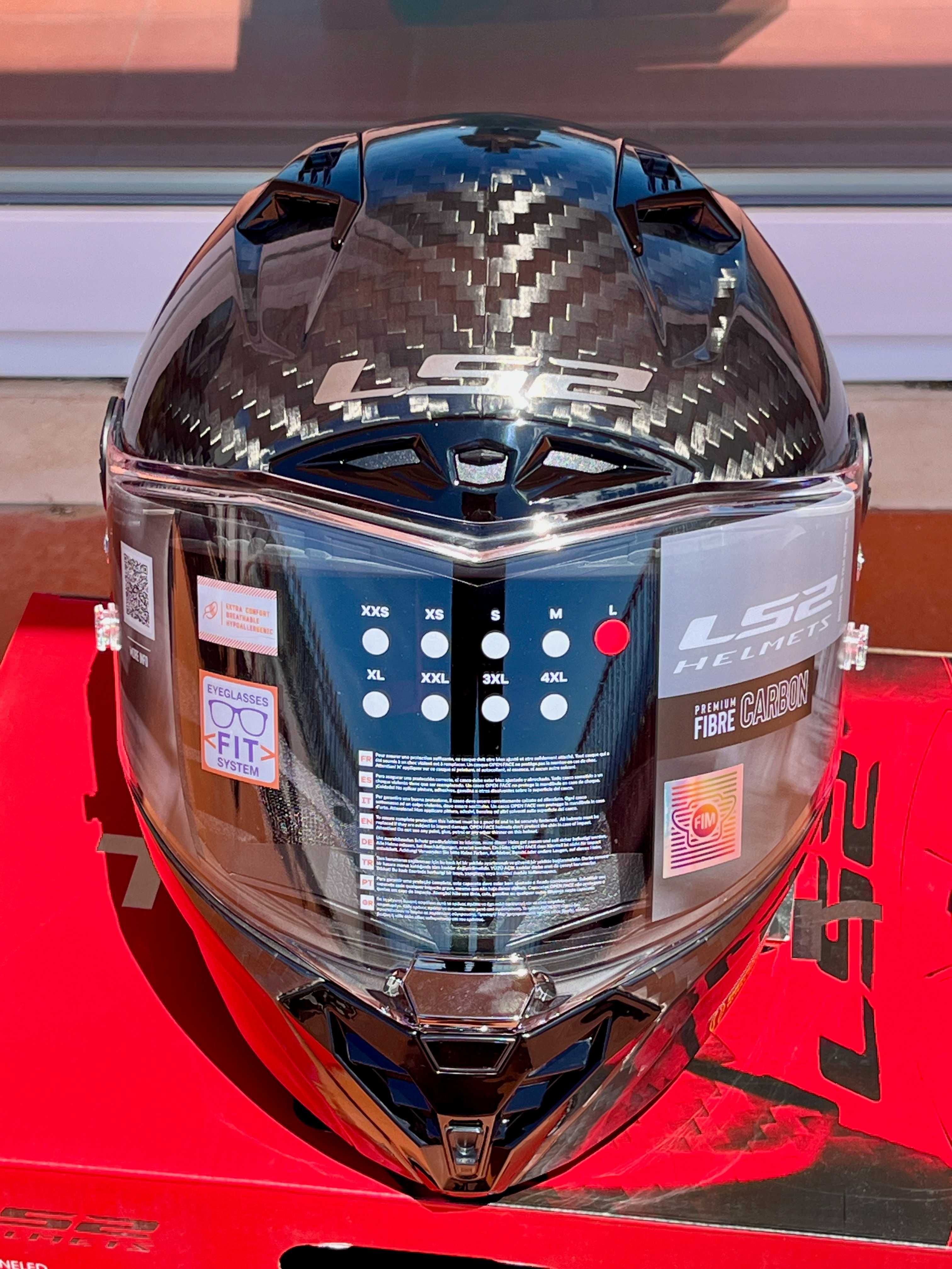 Capacete NOVO LS2 Thunder Carbon (30% Desconto) EXTRAS. Tam S-M-L-XL