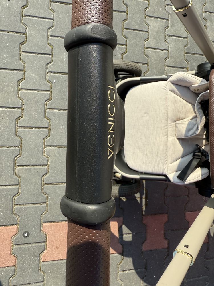 Wózek Venicci Upline