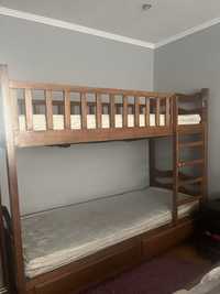 Двохповерхове ліжко для дітей