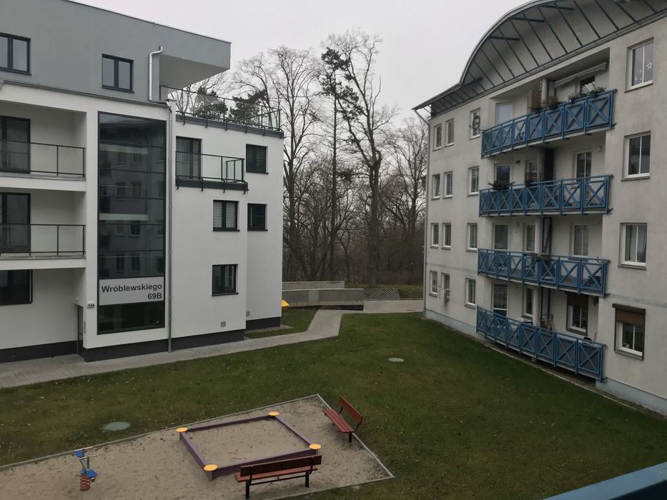 Ok 2700 z oplatami , ul Wróblewskiego 45 m2 , blisko Castorama