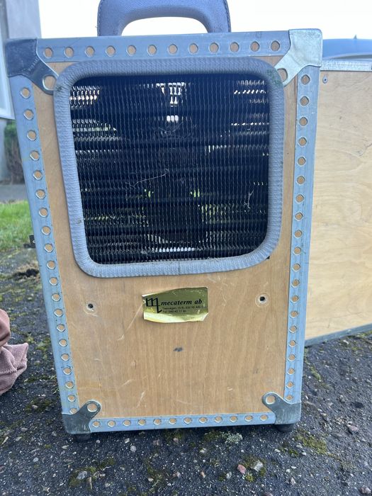 Vintage klimatyzator, sprezarka przenośna