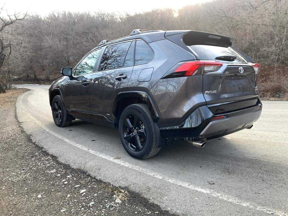 Toyota Rav4 Гібрид 2021