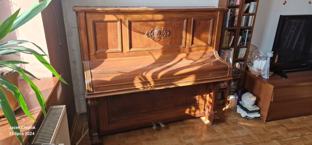 Pianino Dittrich Berlin