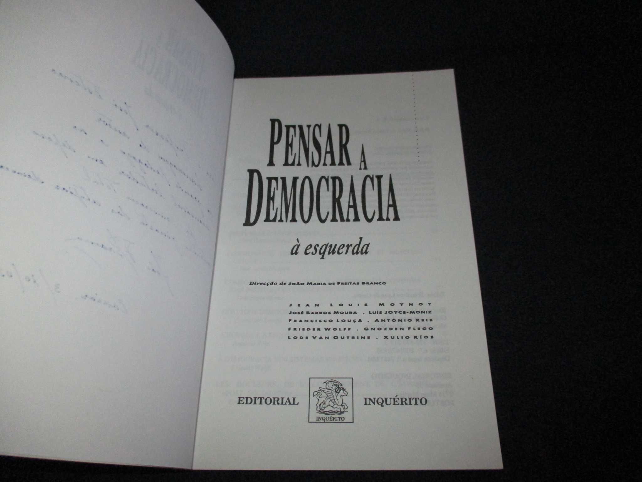 Livro Pensar a Democracia à esquerda Autografado