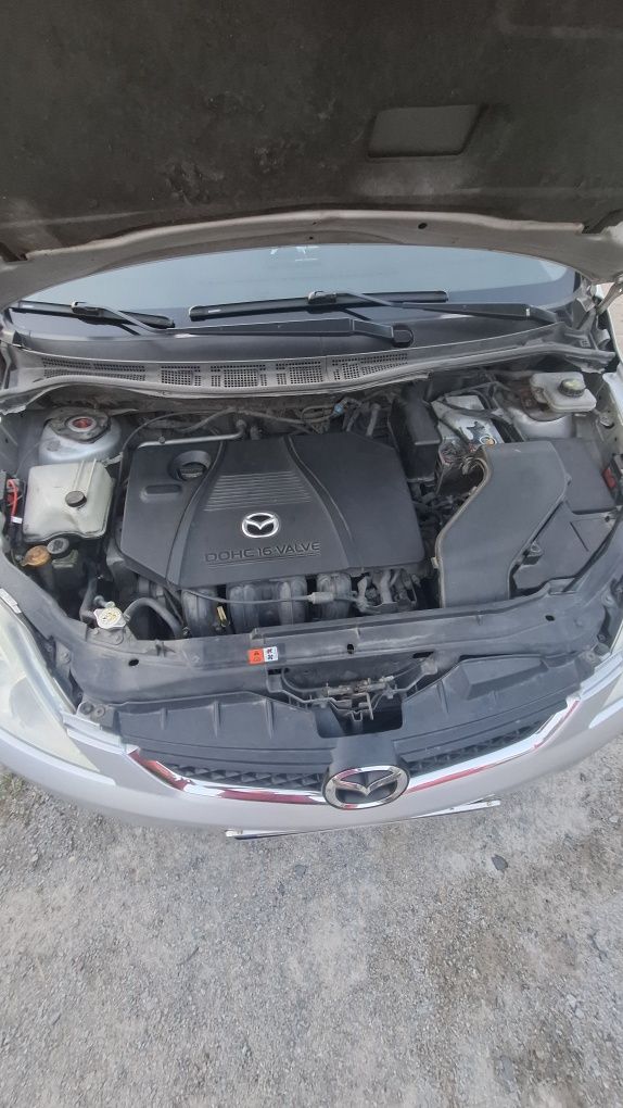Продаю машину Mazda 5 2007 року 1.8 бензин