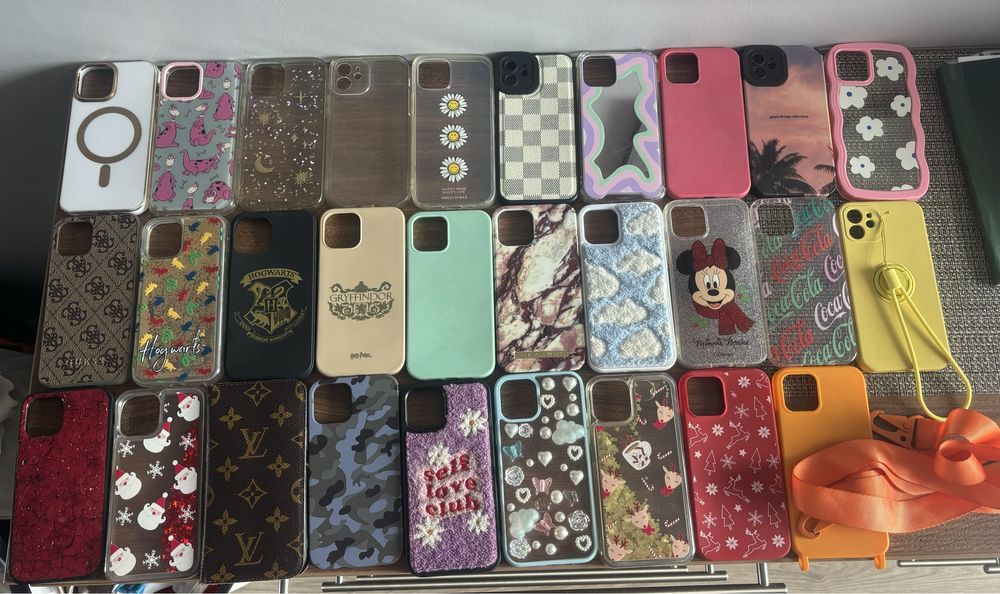 29 sztuk etui do Iphone 12