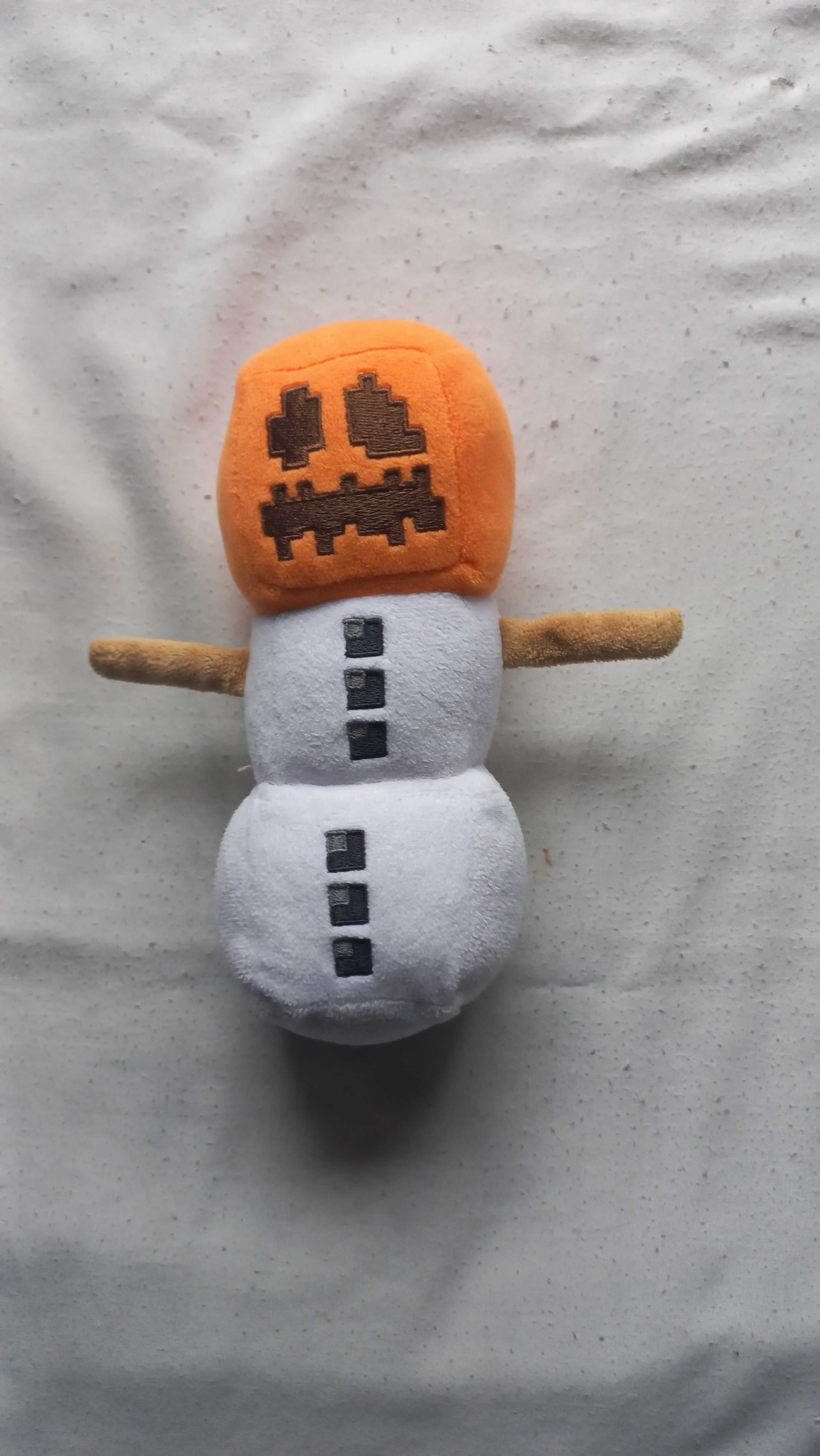 Minecraft maskotka Bałwan Śnieżny Golem