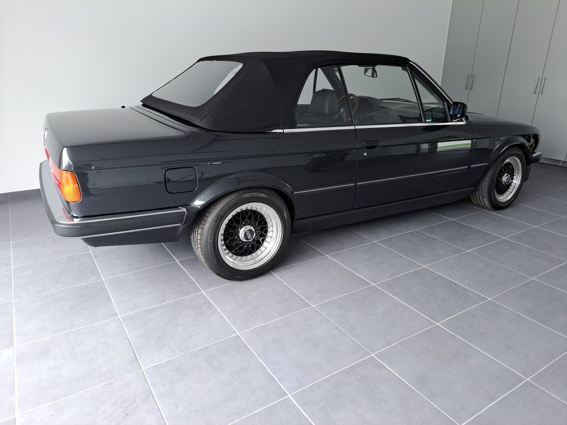 Bmw e30 320i cabriolet
