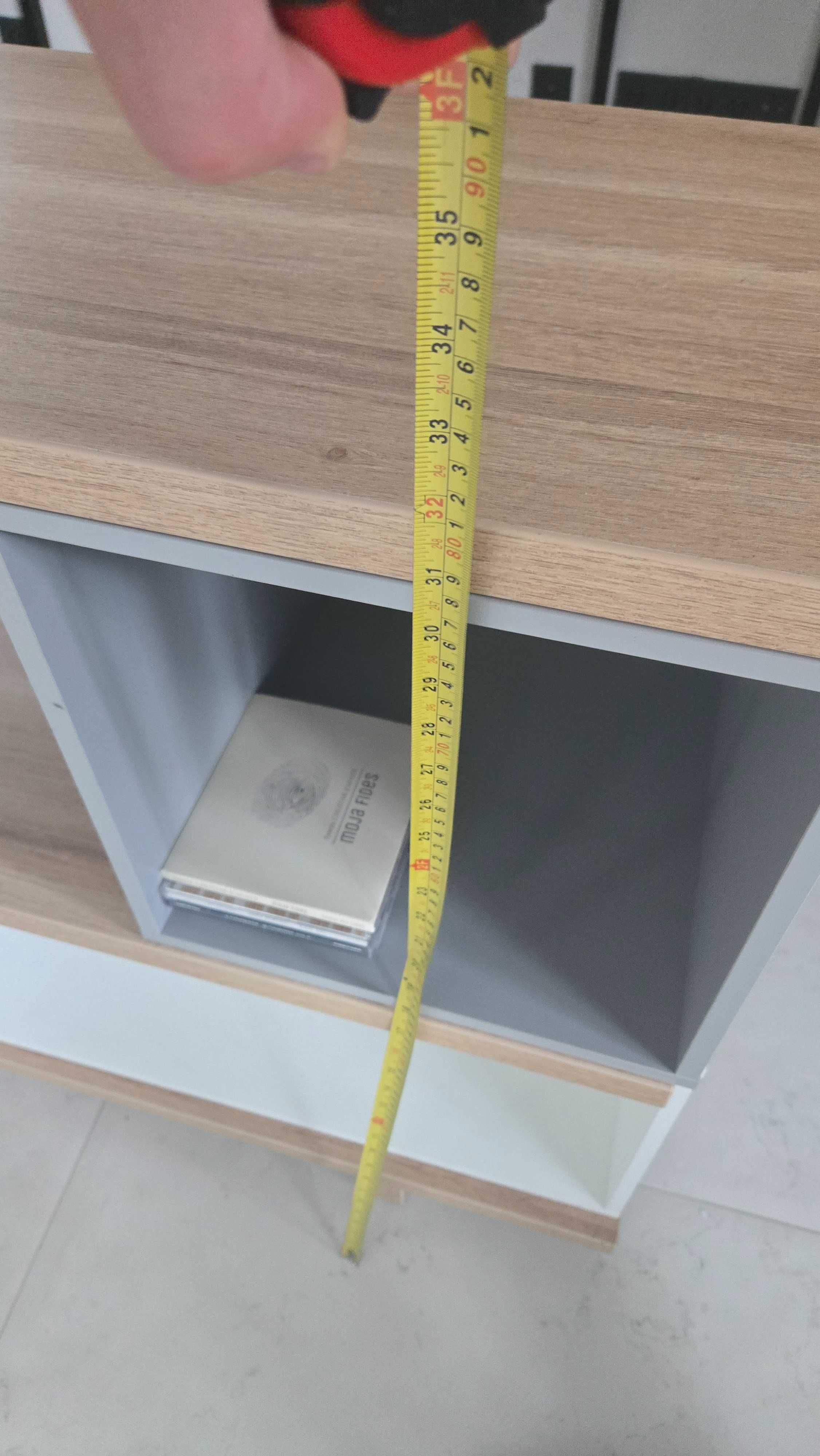 Meble VOX szafka RTV:  32cm szer x 82cm wys  x 138cm długości