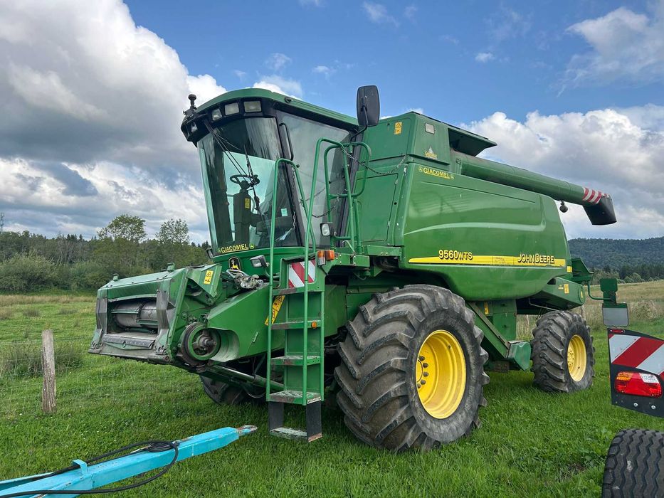 Kombajn Zbożowy John Deere 9560 WTS 2002 Rok Heder Wózek Klimatyzacja