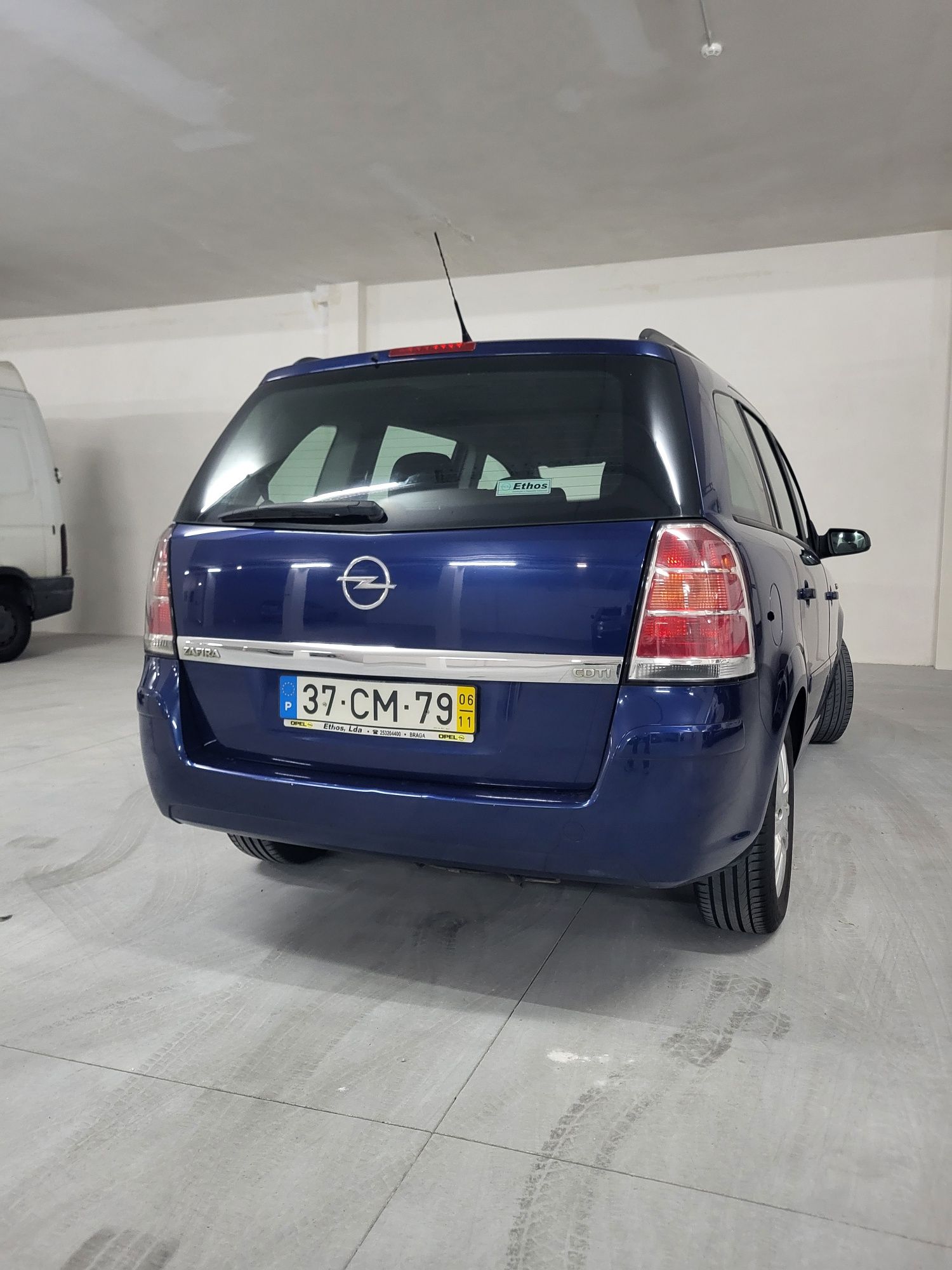 Opel Zafira 1.9 120cvs