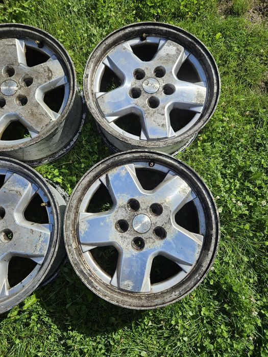 Felgi 5x114,3 r16 16" Jeep Cherokee Liberty