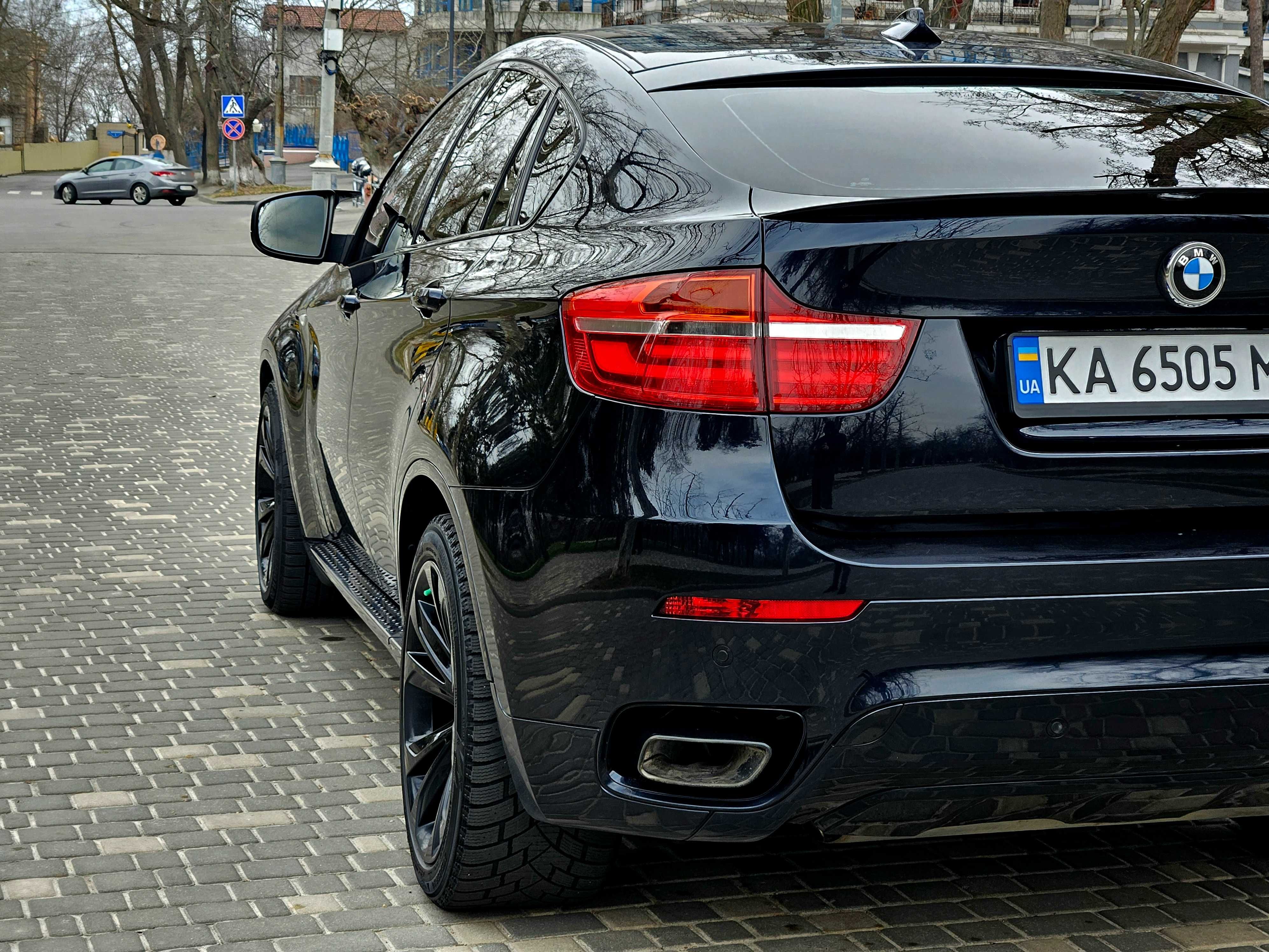 Оригинальный BMW Х6М 50D Идеал Срочно