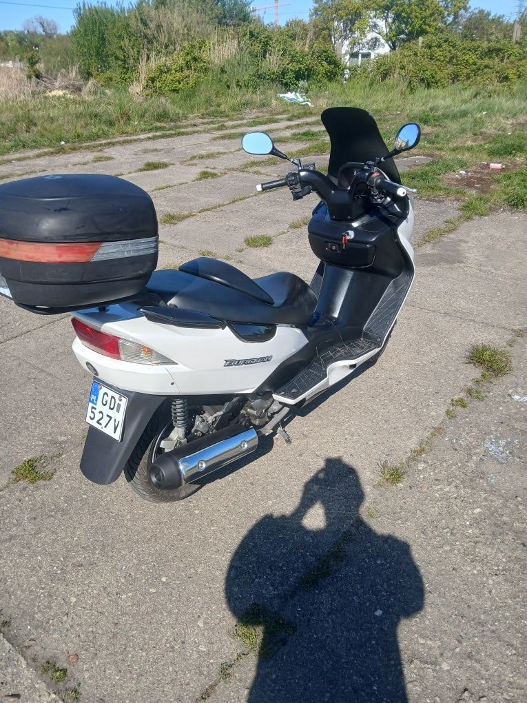 Suzuki Burghman 125 na prawo jazdy kat. B