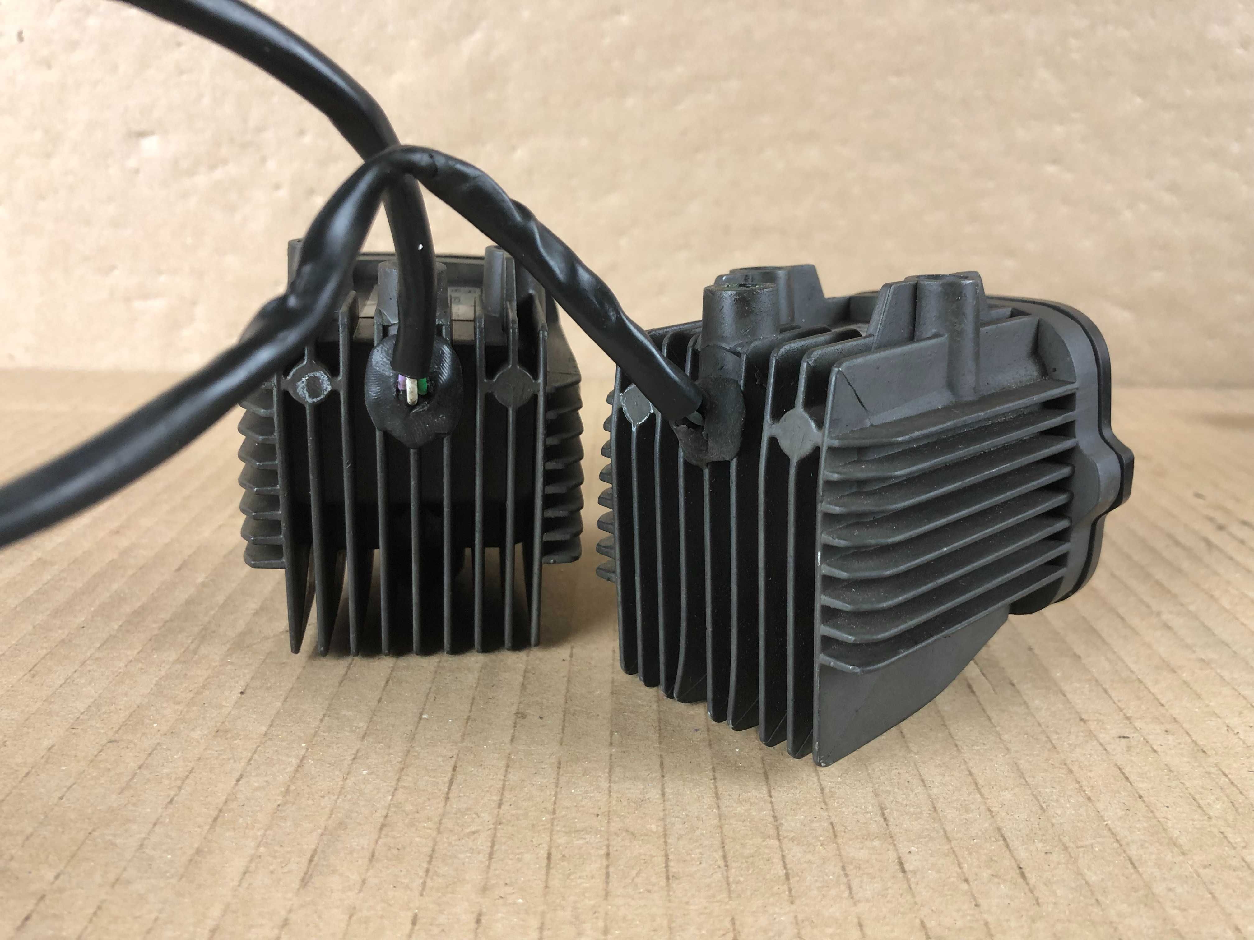 Yamaha MT07 Tracer Lampa Reflektor Halogeny Halogen Prawy Lewy 2022