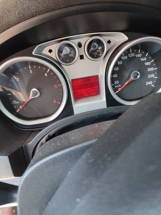 Ford C-Max 1.6 TDCi (Motor PSA) – Totalmente Revisto!