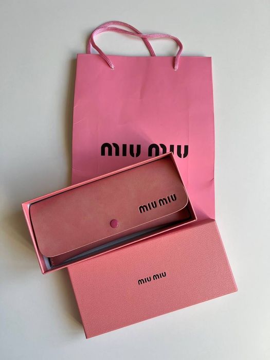 Окуляри у стилі Міу, нові