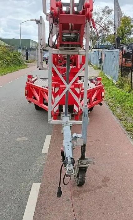 Żuraw MOBLINY samojezdny dekarski DŹWIG budowlany Klaas K 17-24 RATY