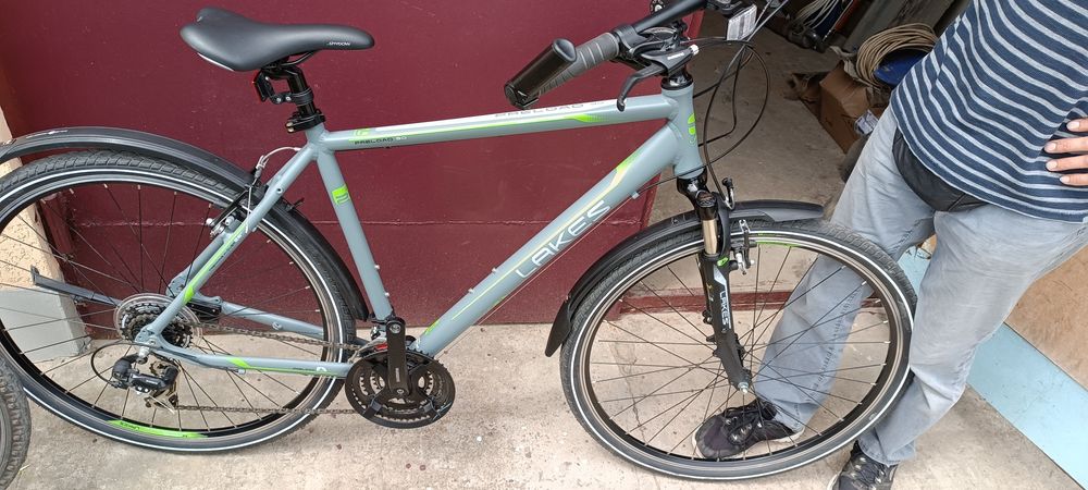 Продам велосипед новий " Lakes "