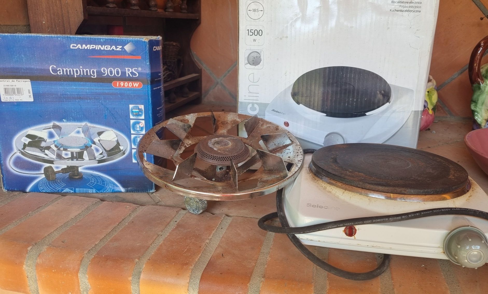 Arca + placa eléctrica e fogareiro a gás