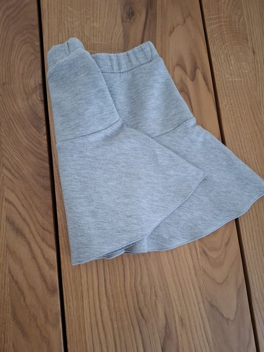 Spódniczka Carry rozmiar 128 cm 7-8 lat piękna