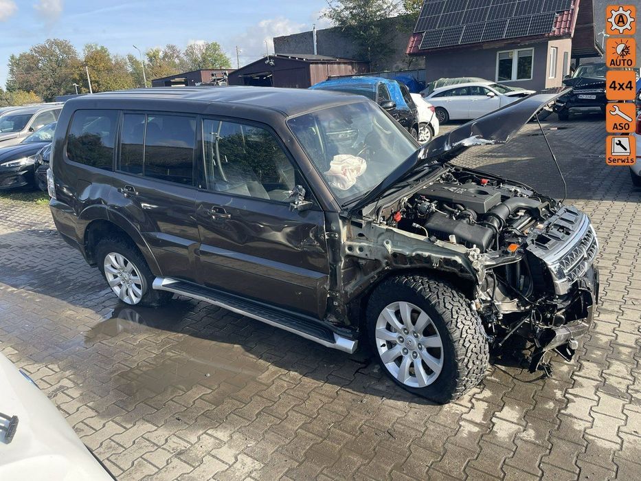 Mitsubishi Pajero Automat 4x4 Klimatronik HAK 190KM