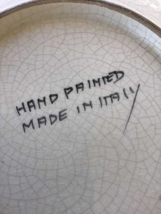 Prato italiano pendurar na parede antigo pintado mão com aro estanho