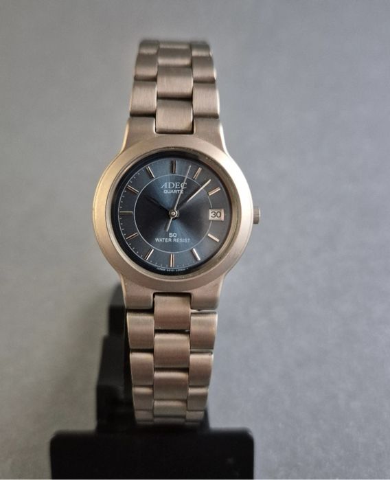ADEC кварцевий годинник