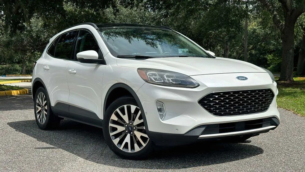 Ford Escape Titanium      2020