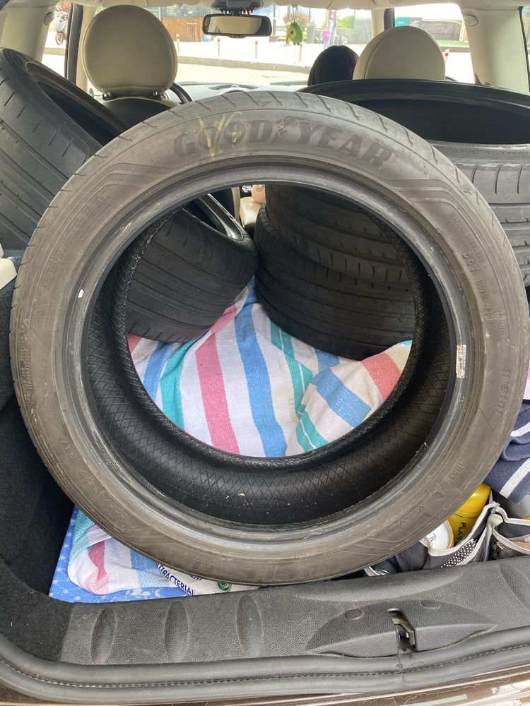 Шины 225/45 r17 Yokohama GoodYear зима