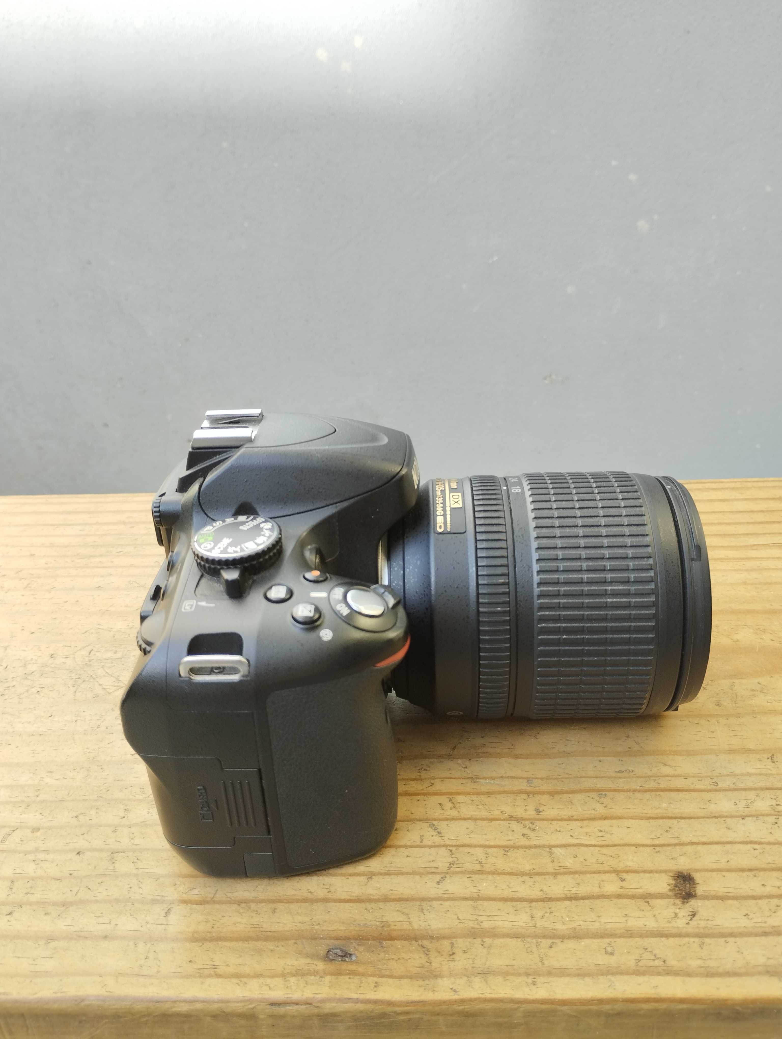Nikon D5100  câmara digital