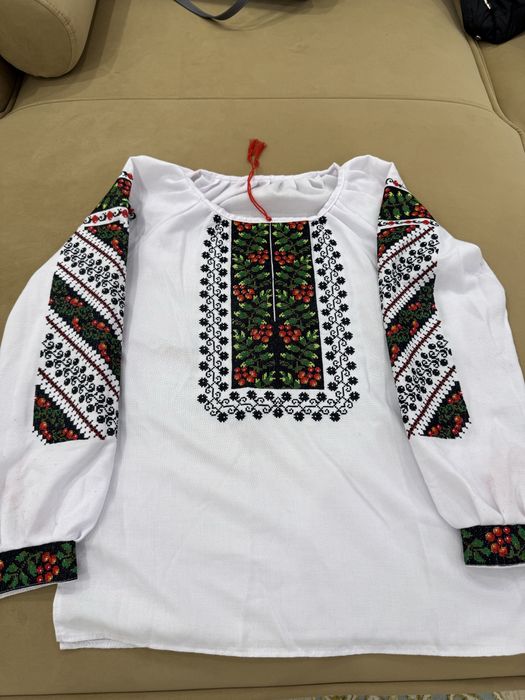 Вишиванка жіноча