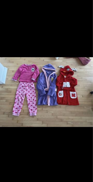 Zestaw szlafrokow i pizamki lol