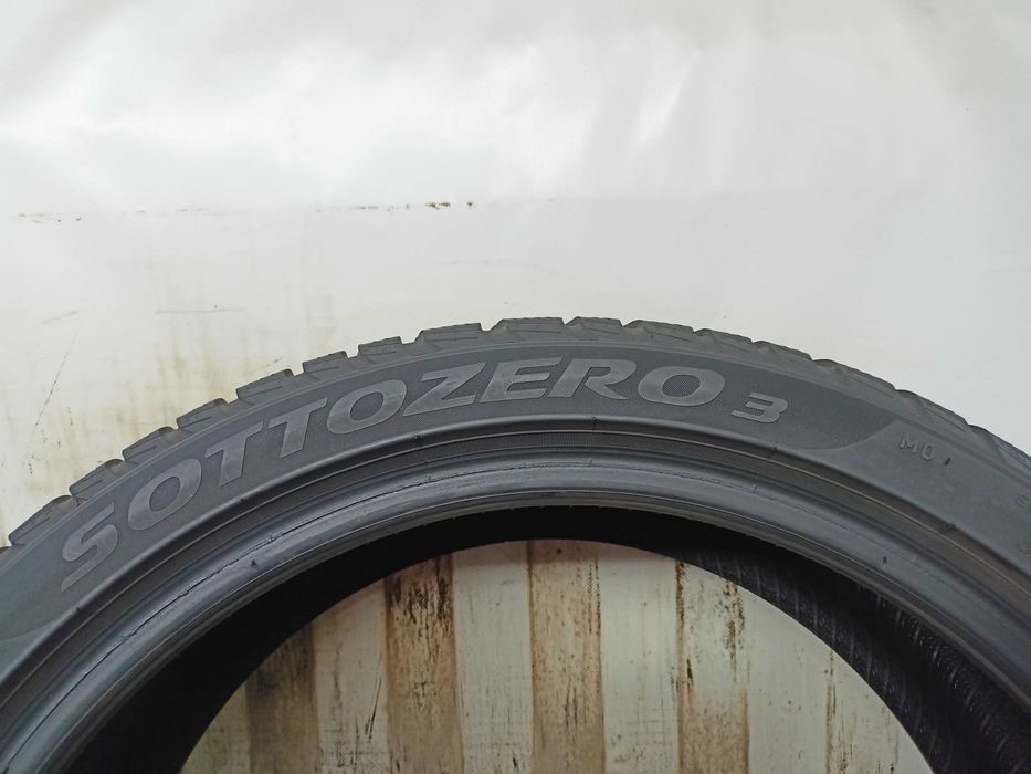 Pirelli SottoZero 3 225/40/19 21r. 93H 2x6,2mm (6609)