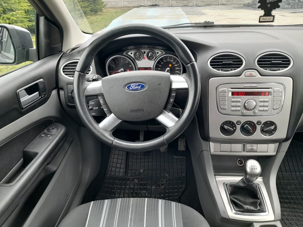 Ford Focus 2008rok 1.6 benzyna