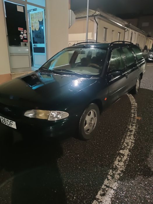 Vendo ou troco Ford mondeo