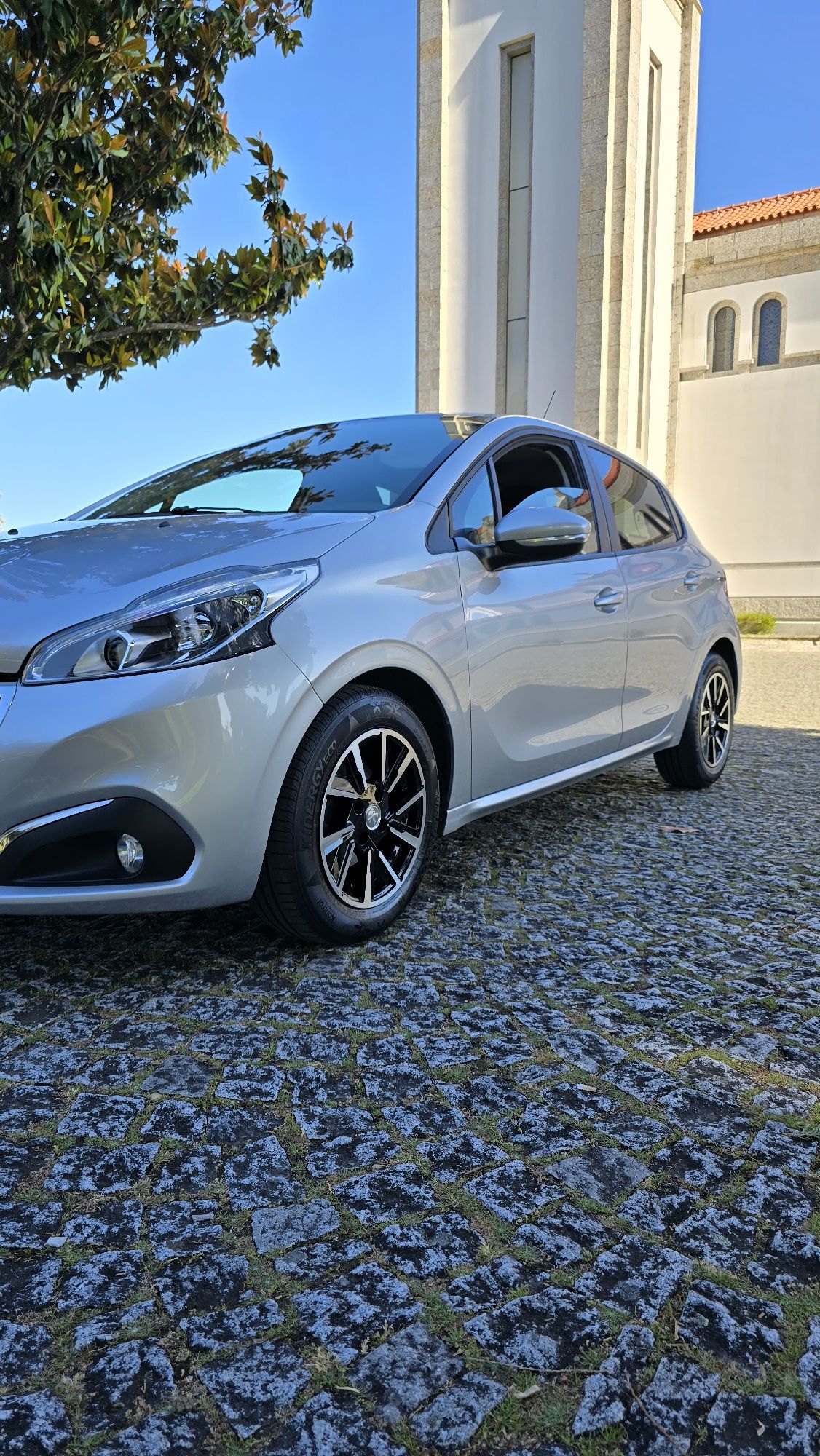 Peugeot 208 1.6Hdi