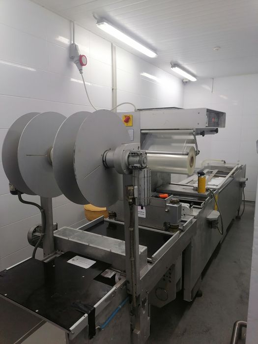 Пакувальна машина